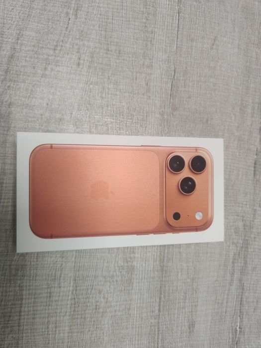 Налични! Apple iPhone 17 Pro 256GB Cosmic Orange Blue Silver Гаранция!