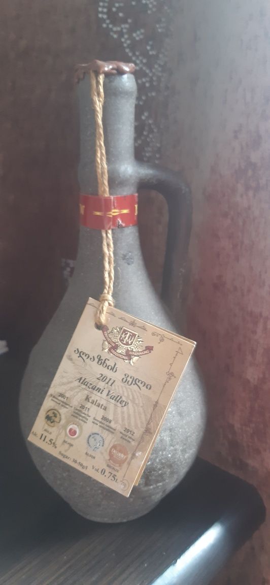 Продам кувшин Квеври