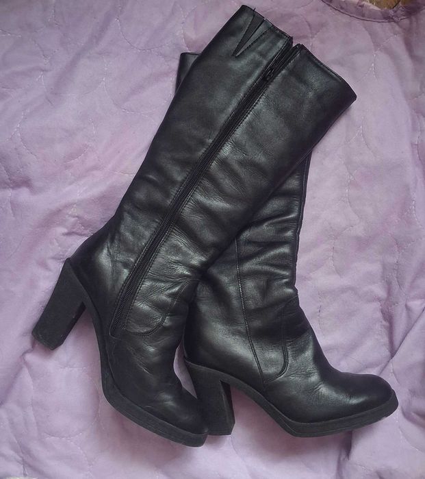 Cizme negre lungi din piele