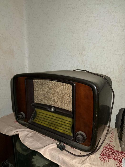 Ретро радио руско