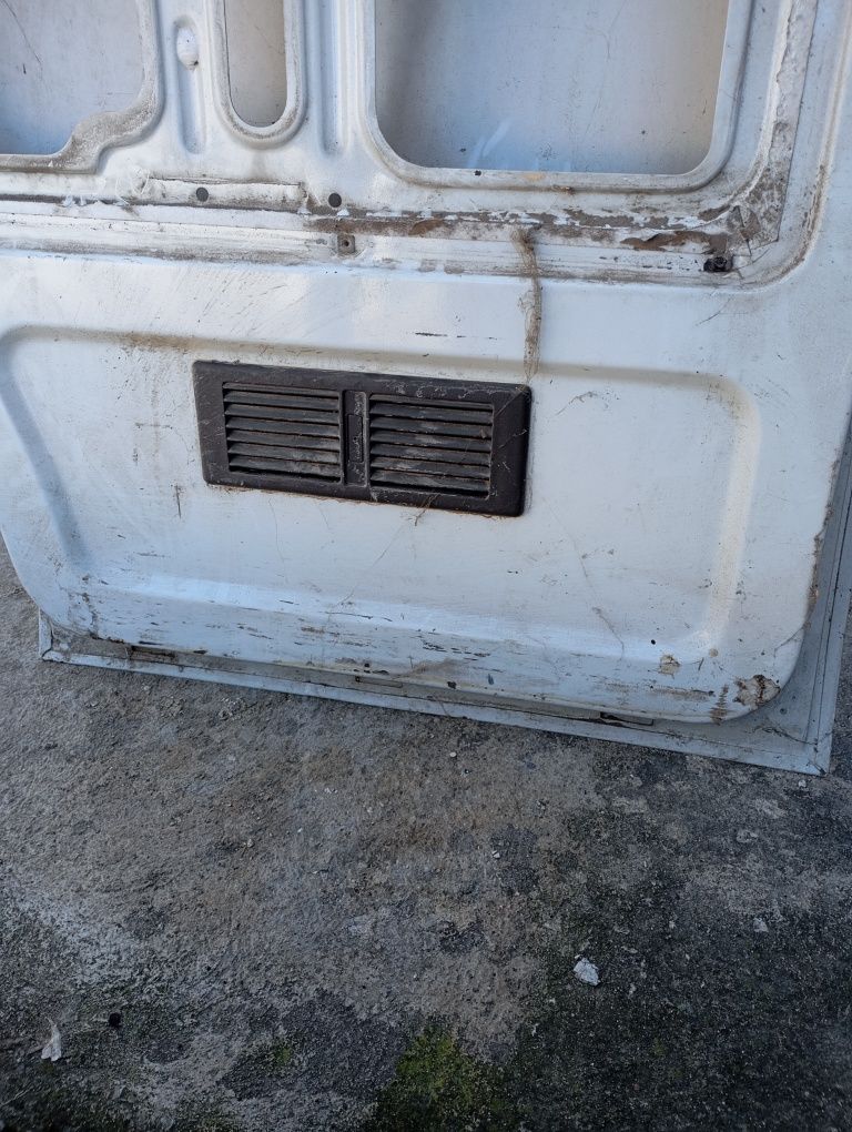 Дясна врата Iveco Daily 3510 1995