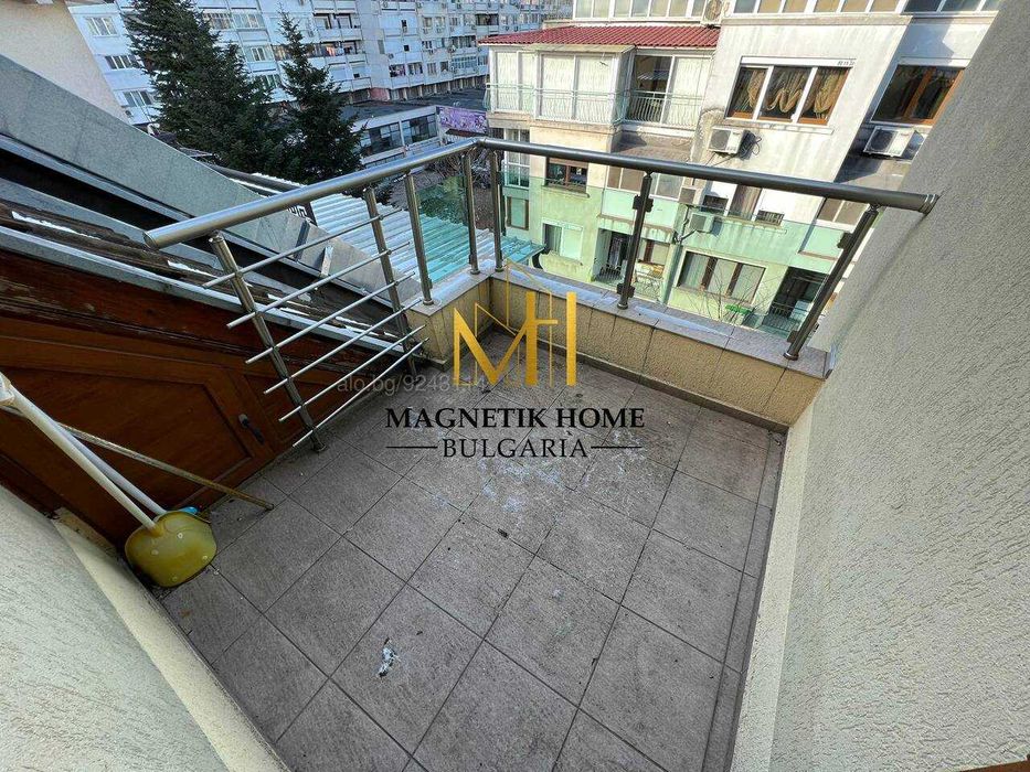 Екстравагантен мезонет с 4 тераси до центъра и ”БСУ”