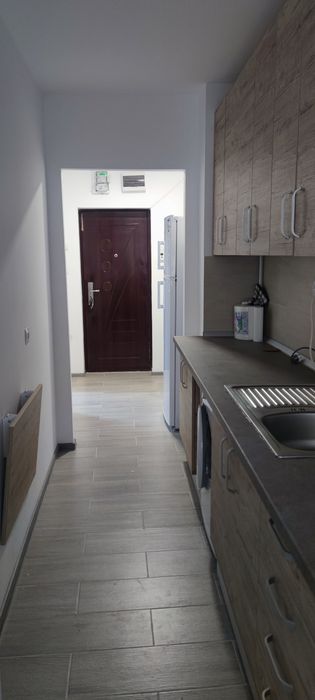 Garsoniera de închiriat