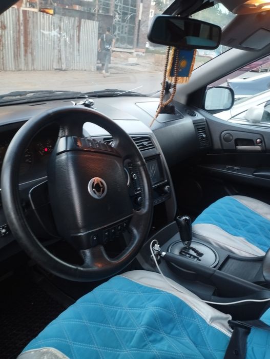 Продам хорошую надёжную машину