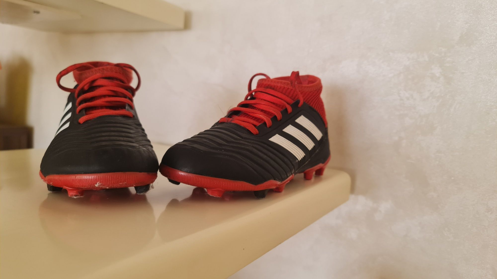 Бутонки nike adidas
