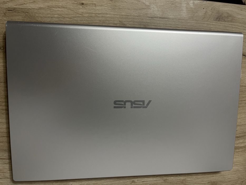 Vand Laptop Asus X515