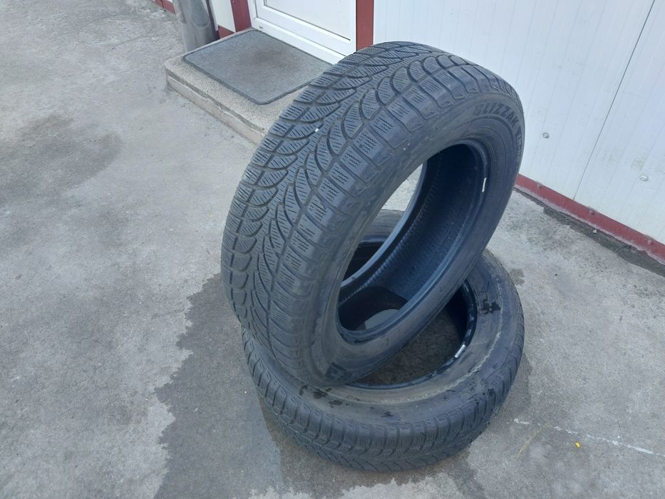 135 lei bucata! Doua anvelope M+S/IARNA 235 60 18 Bridgestone