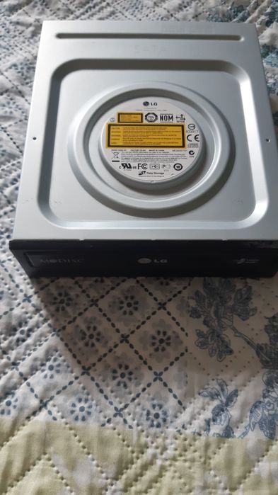 Vand DVD Writer LG conexiune SATA