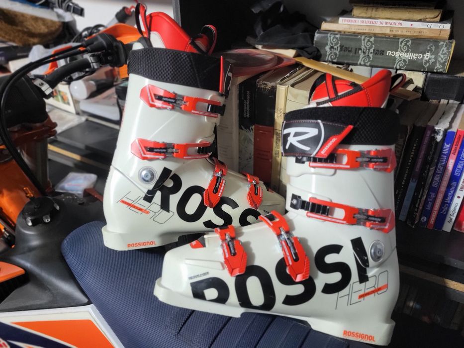 Clapari Rossignol Hero WORLD CUP SI 130 marime 30.5 (46-47)