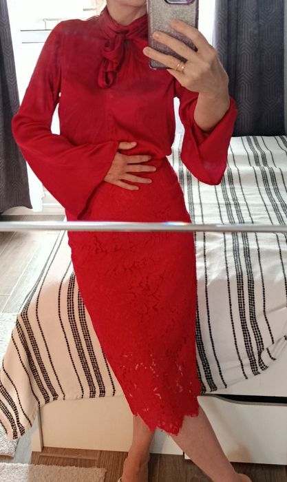 Червен елегантен сет пола и блуза