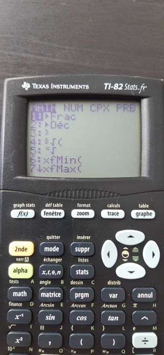 Calculator stiintific cu functii grafice Texas Instruments TI-82 Stats