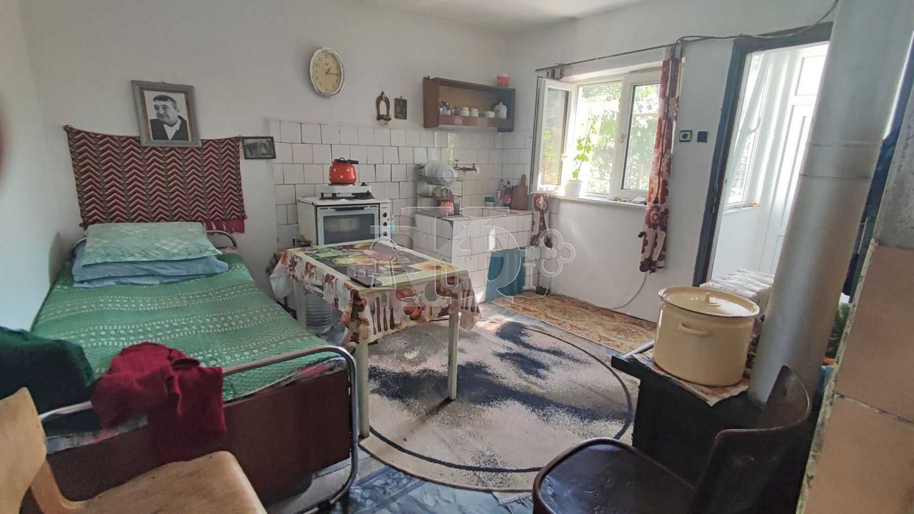 Продава се Къща в с. Преспа, Област Добрич - 65 кв.м за 440 €/кв.м - Снимка #2