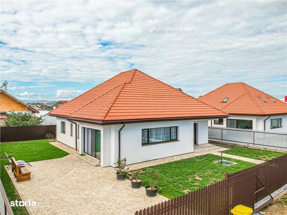 Vila  Casa superba cu 4 camere zona Harman Brasov COMISION 0%