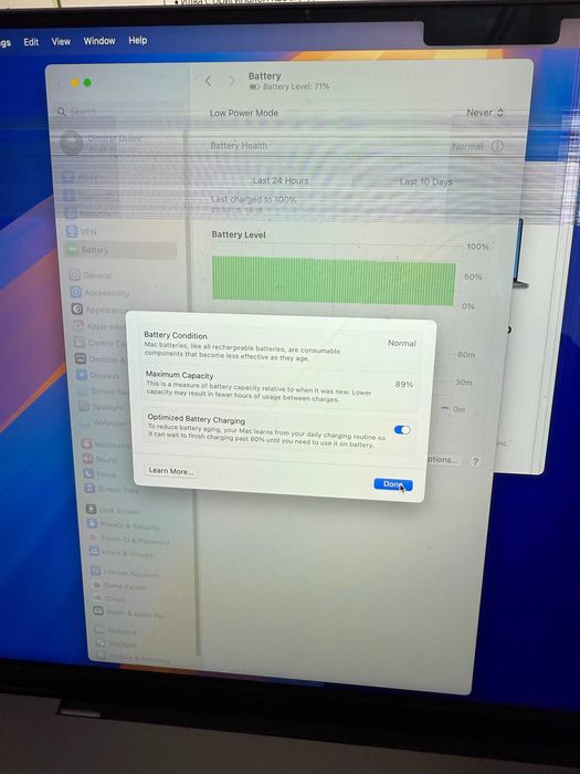 M1 MacBook Pro 16" | 16GB RAM 256GB SSD | За части (счупен дисплей)