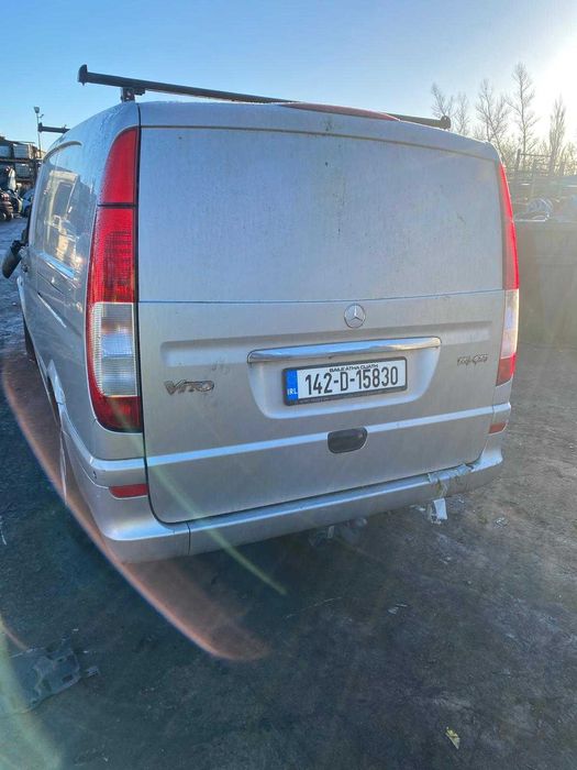 Dezmembrez Dezmembrari  Mercedes Vito W639 2011 motor 2.2 cdi om651