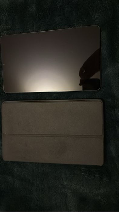 Samsung tab9 cumparata in 21 mai cu cutie