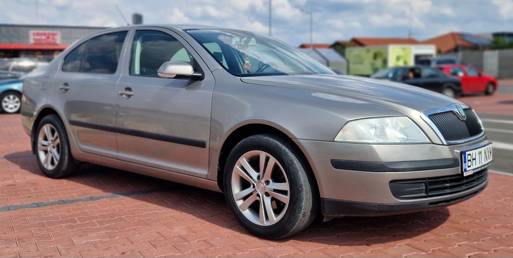 Skoda Octavia 2 (2008) - stare foarte buna