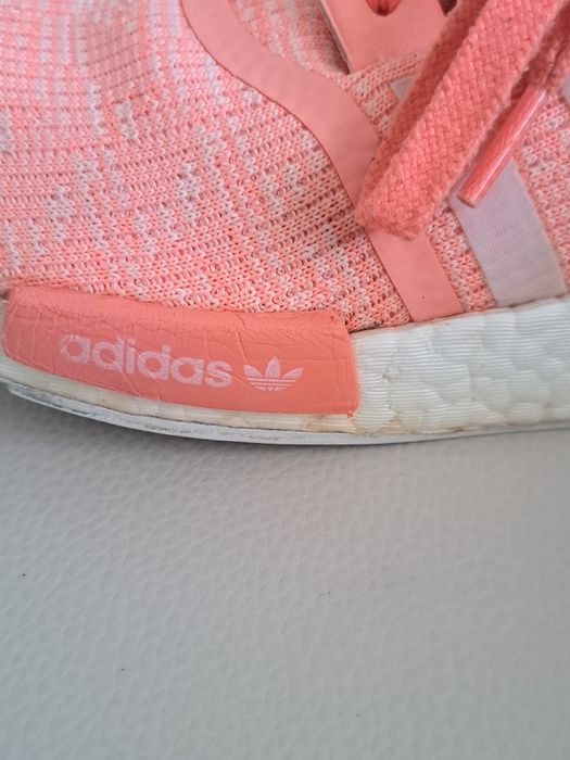 Adidași nr 40 fenei