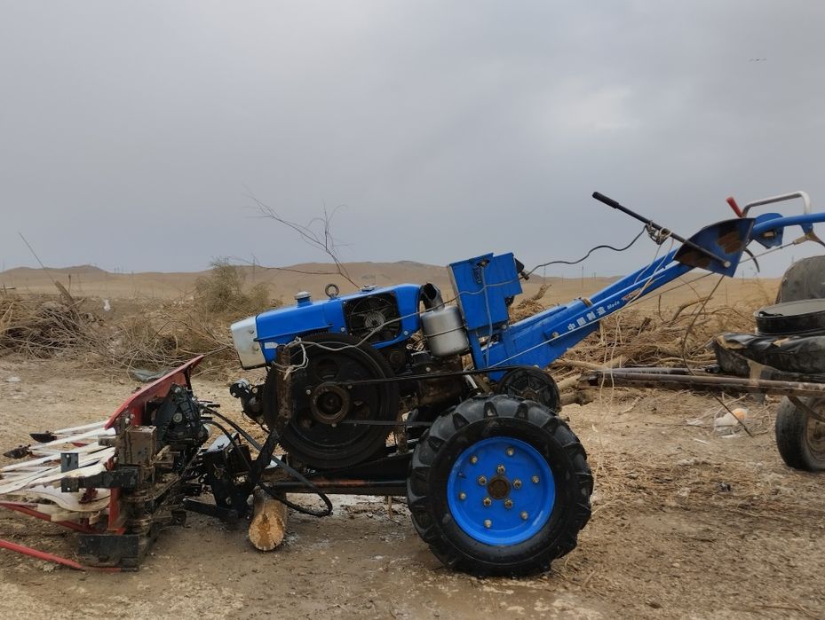 Traktor zubr 17ot kuchi. giranula yem aparat. Suv nasos 500m shilangi