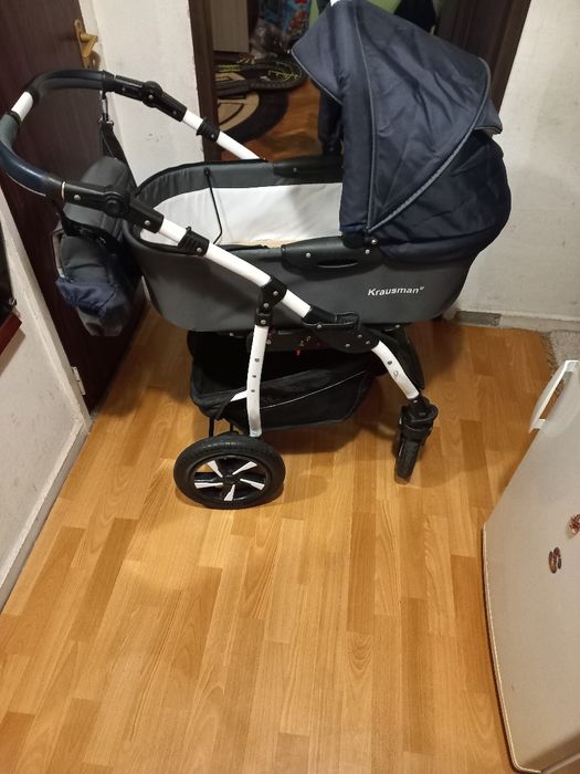 Carut Krausman din 3 piese+plasa de tantari si husa de ploaie