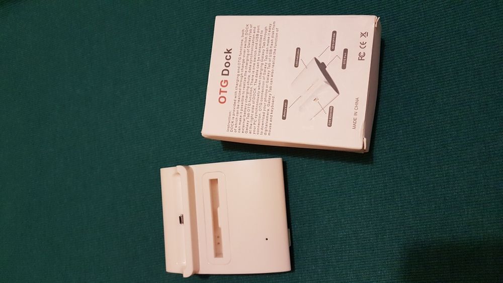 OTG Dock suport si docking telefoane