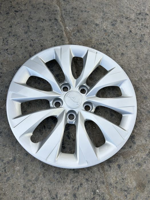 Калпаки от киа сератто