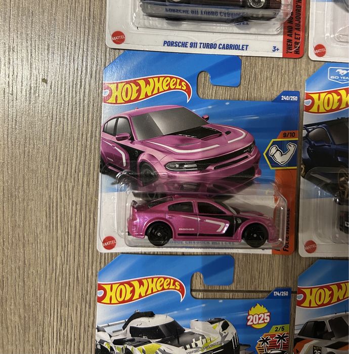 Hot wheels колички porsche bmw mazda dodge ford nissan peugeot audi