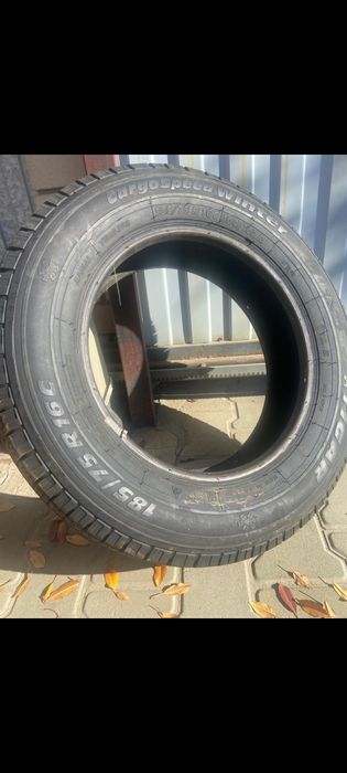 Продам шины  зимние