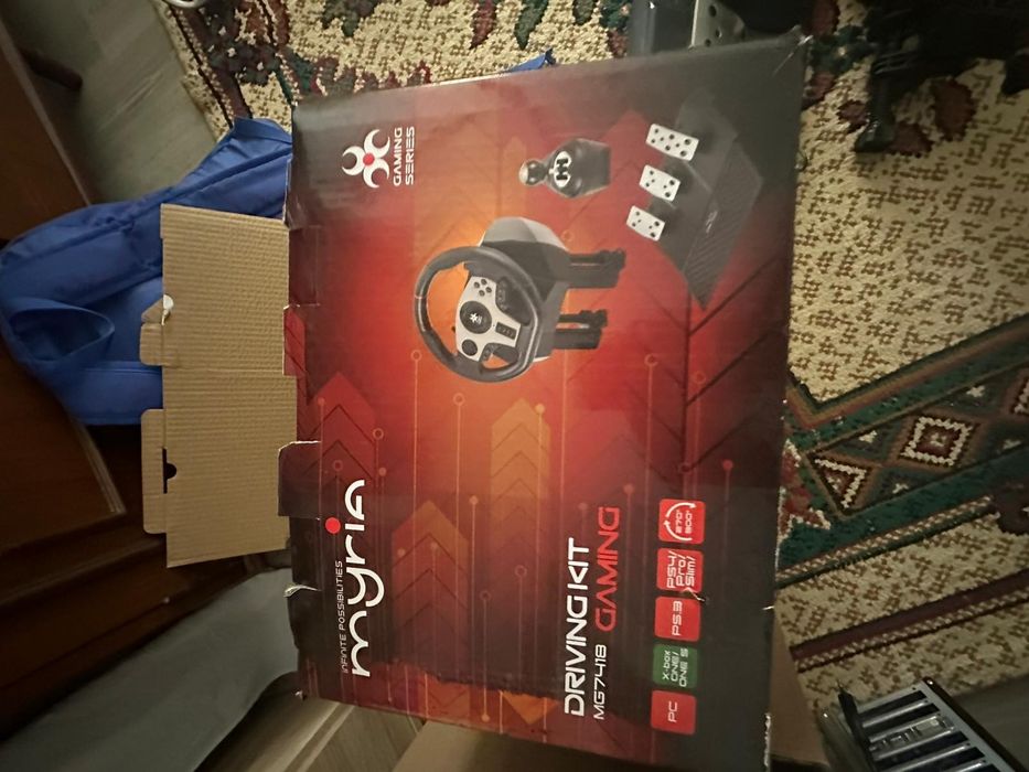 Vând volan myria mg 7418