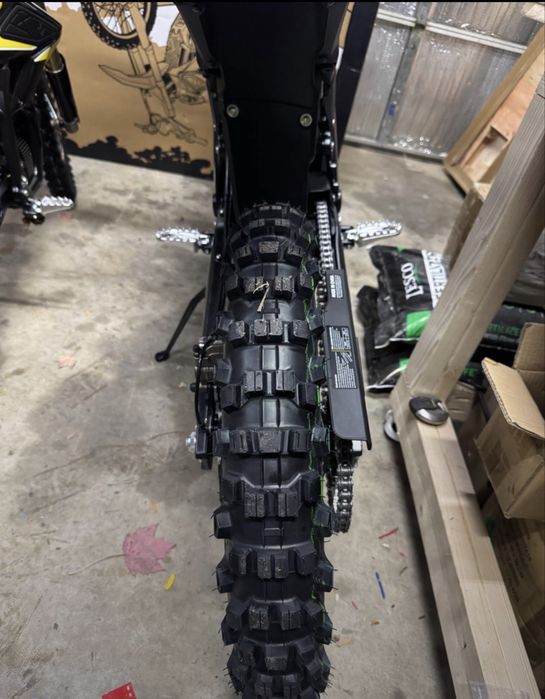 Нов Surron Ultra Bee 21kW