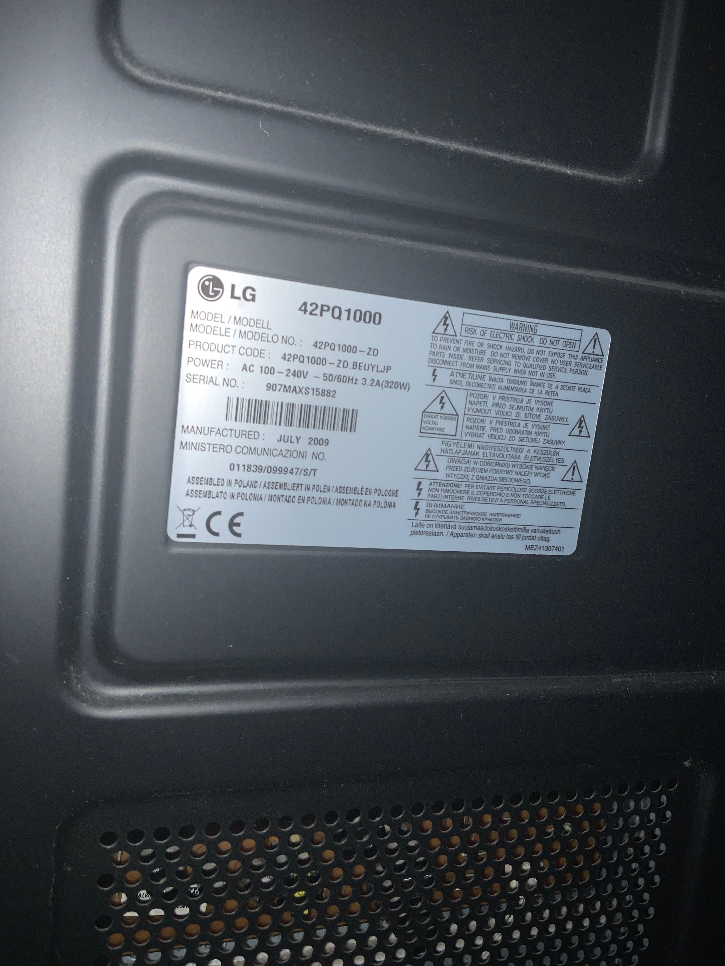 Плазма LG 42PQ1000 (перфектно състояние)