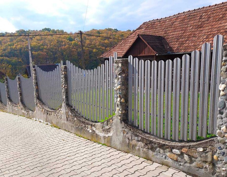Garduri si porti din sipca metalica, panou jaluzele, tabla, plasa, BCA