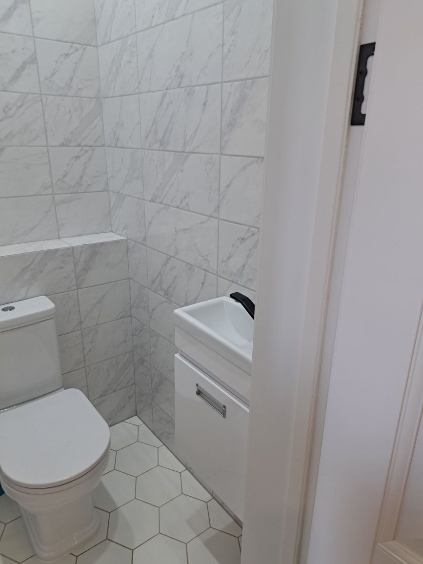 Продам 2ком кв 65кв.