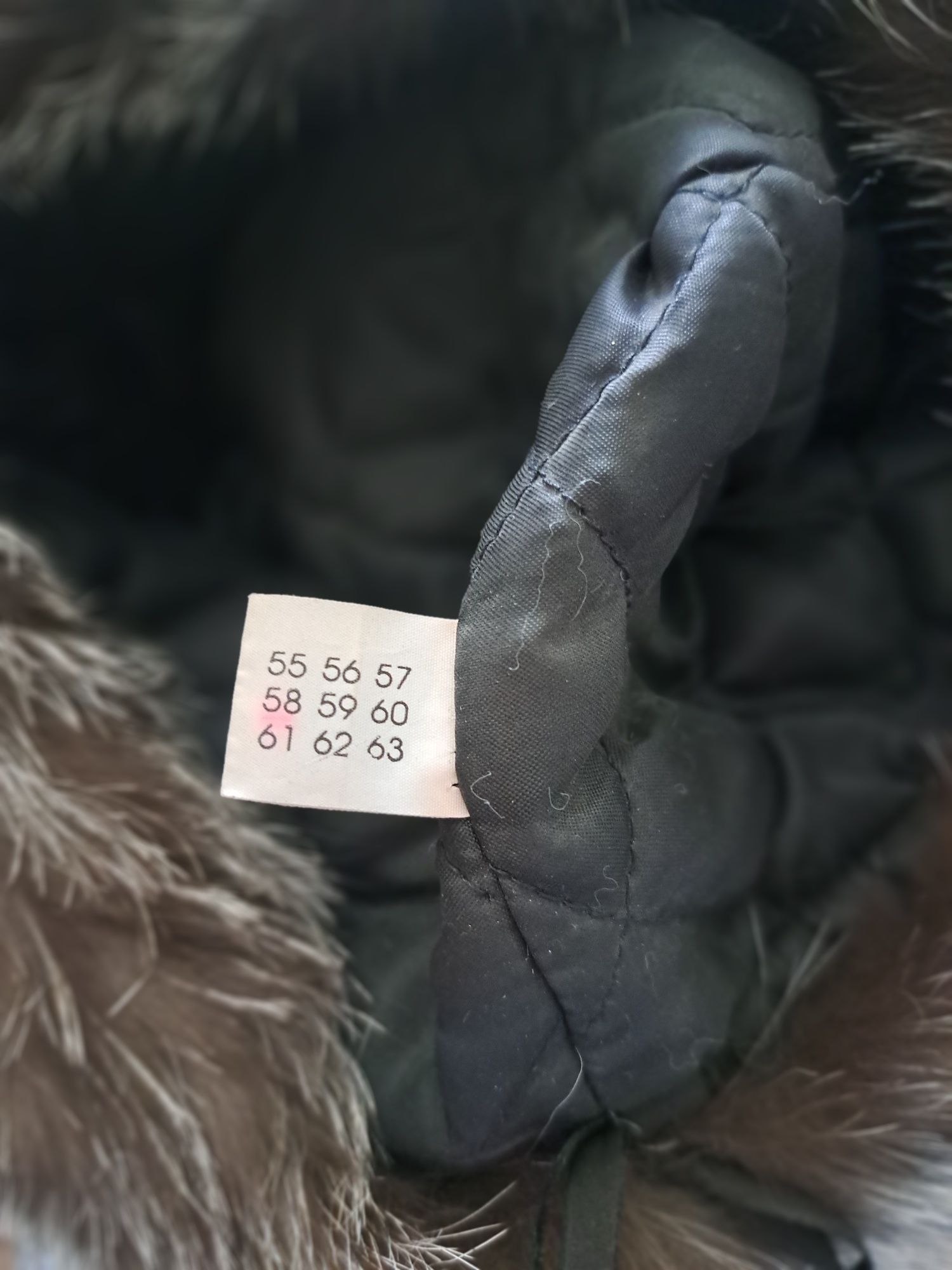 Продам зимнию шапку