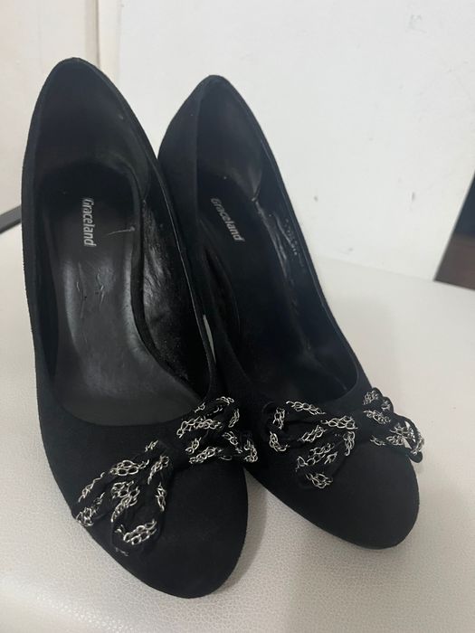 Vânt pantofi și sandale