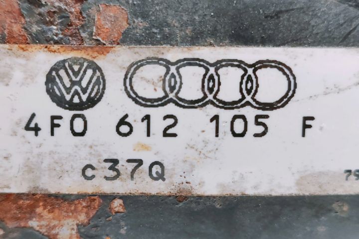 Tulumba Frana  4F0612105F Audi A6 4F/C6