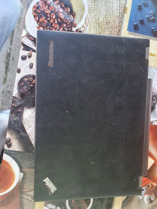 Vând laptop Lenovo pentru piese