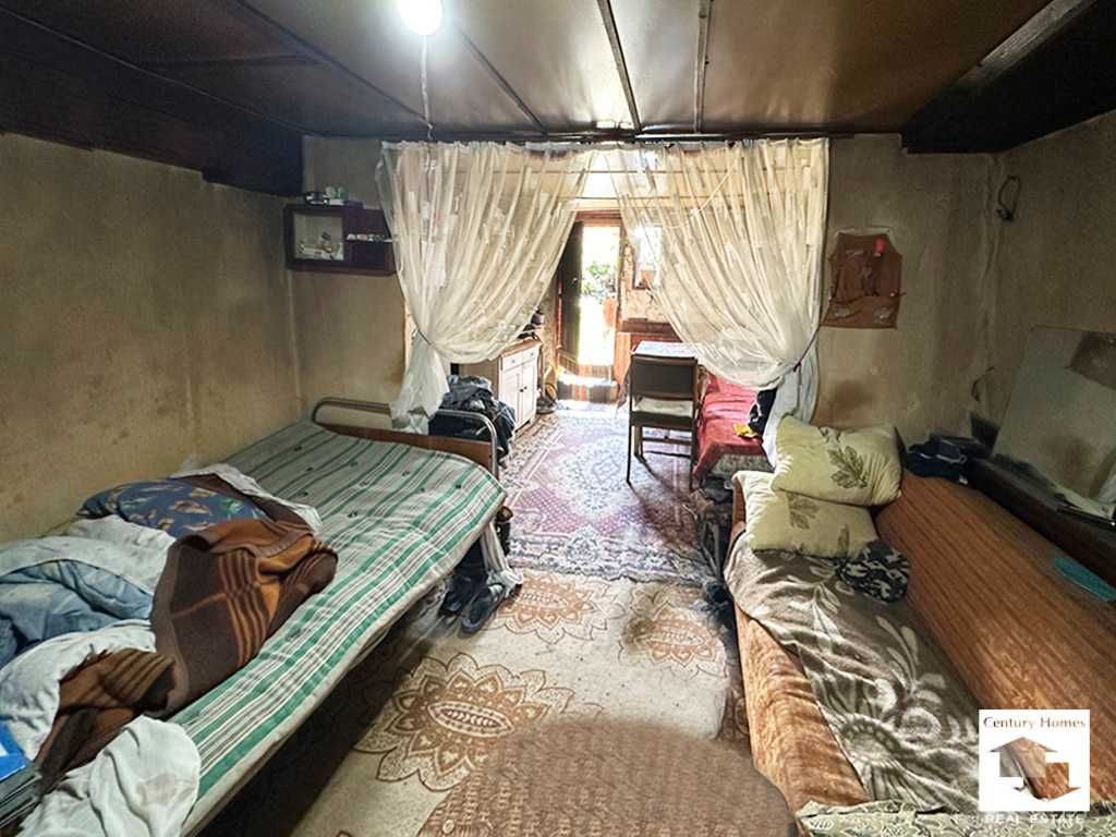 135218 Автентична възрожденска къща за ремонт в с. Джулюница
