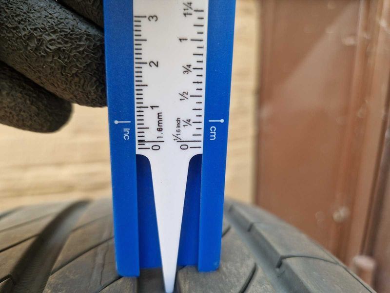 4 Michelin R16 215/60
летни гуми 
DOT1020