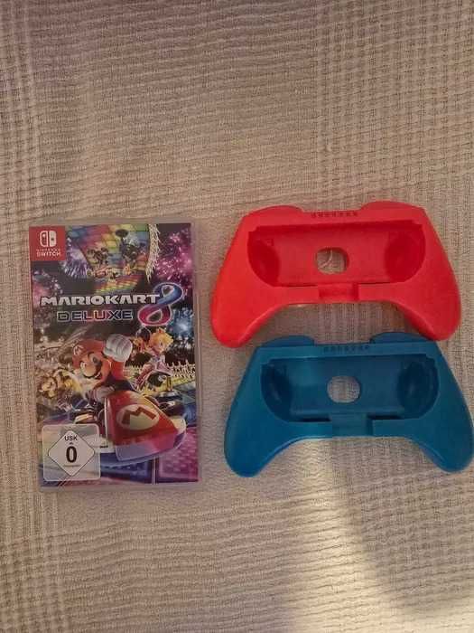 Vand Mario Kart 8 Deluxe pentru switch / switch 2 + accesorii joycons