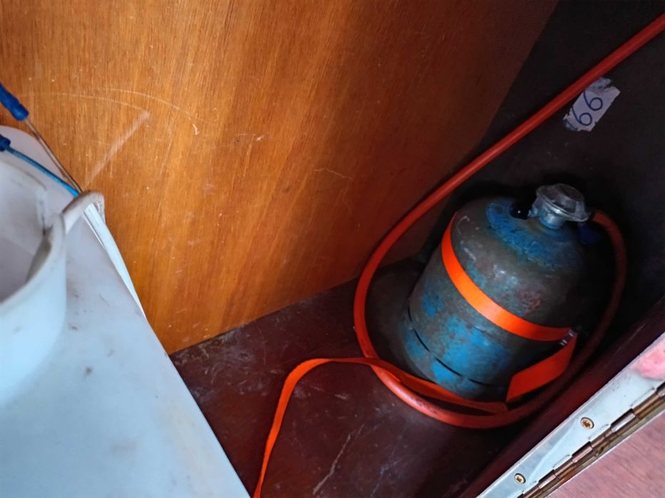 Продавам мивка с котлони за каравана/кемпер