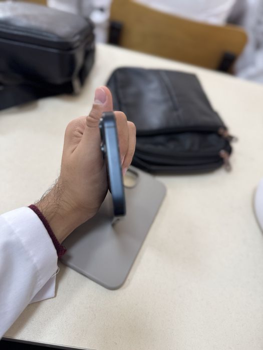 Iphone 14 plus sotiladi SROCHNA