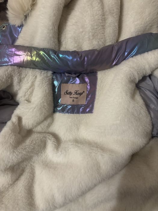 Vand geaca pentru fetite de 10-9 ani