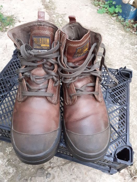 Ghete barbati Palladium, piele/43