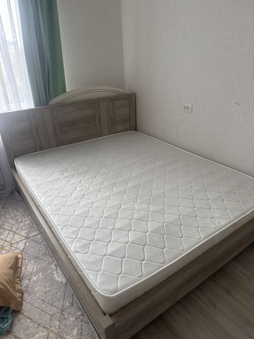 Продам кровать …