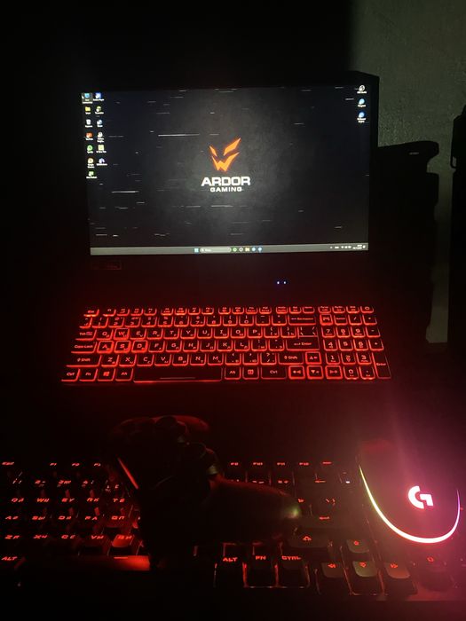 обменяю ноутбук acer nitro 5 на пк