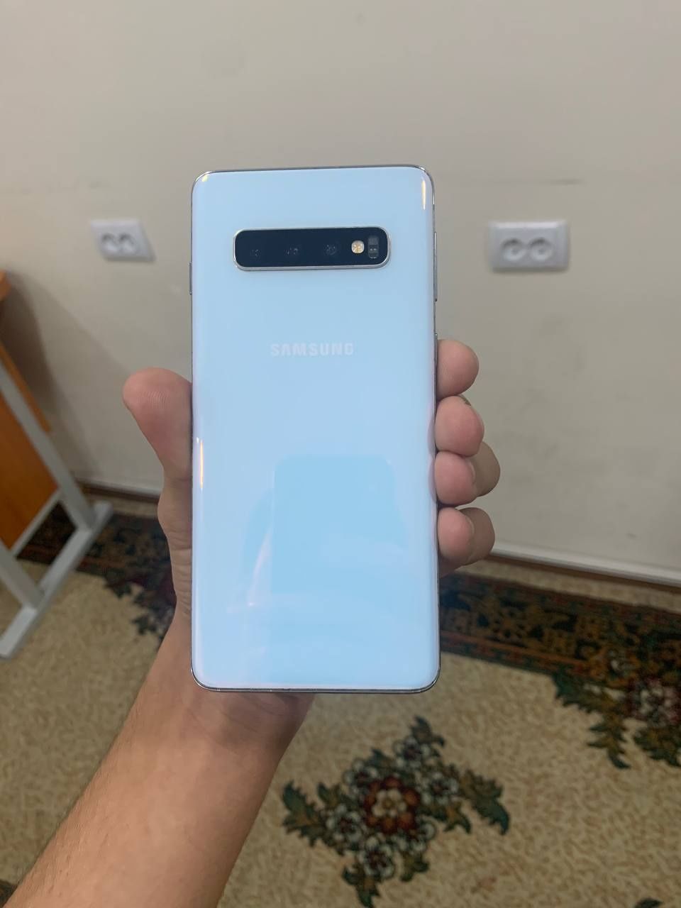 Samsung Galaxy S10