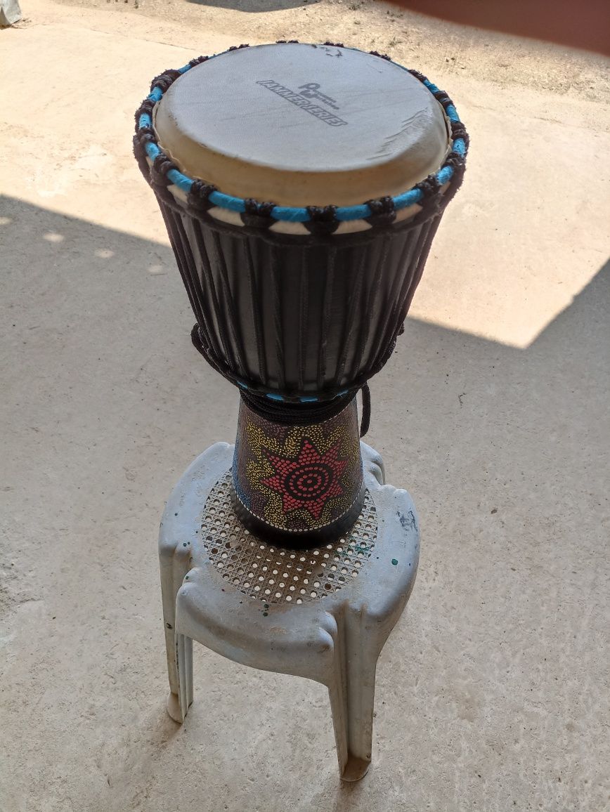 Африканско джембе.  Percussion Workshop 10" Head Jammer Djembe
