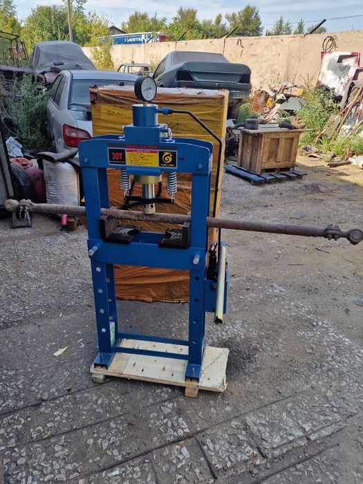 Прес новый гидравлический 30тонн высота 150см