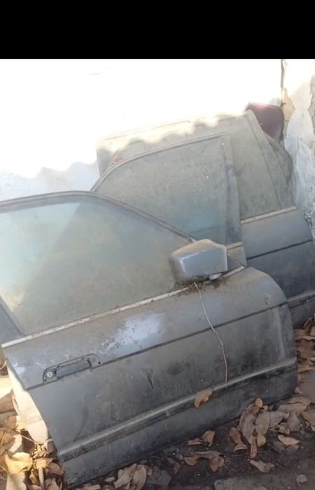 Комплект Двери на БМВ е34